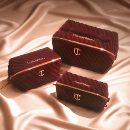 CHARLOTTE TILBURY Makeup Bag Of Dreams - Large купить в Beauty Storage. Быстрая доставка по России и СНГ.