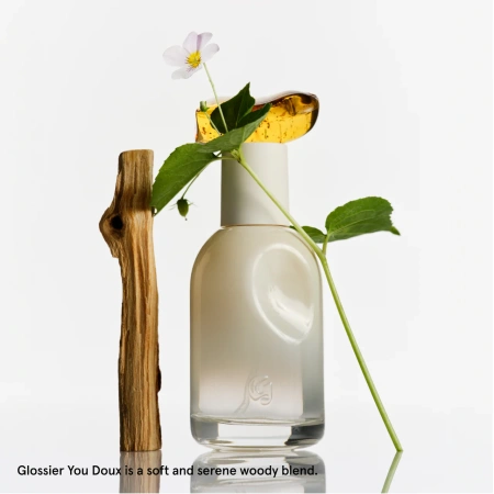 GLOSSIER You Doux Eau de Parfum Travel Spray купить в Beauty Storage. Быстрая доставка по России и СНГ.