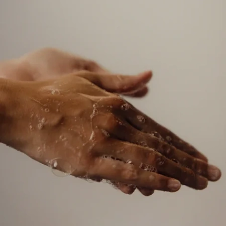 Купить AESOP Resurrection Aromatique Hand Wash на Beautystorage.ru. Быстрая доставка по России и СНГ.