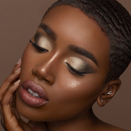 ARTIST COUTURE Supreme Nudes and Pressed Pigment Eyeshadow Palette купить в Beauty Storage. Быстрая доставка по России и СНГ.