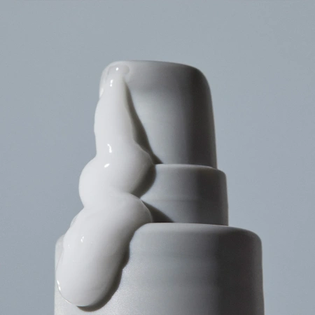 RHODE Peptide Glazing Fluid купить в Beauty Storage. Быстрая доставка по России и СНГ.
