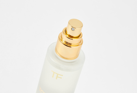 TOM FORD Hyaluronic Energizing Mist
