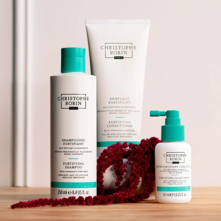 Купить CHRISTOPHE ROBIN Fortifying Scalp Serum на Beautystorage.ru. Быстрая доставка по России и СНГ.
