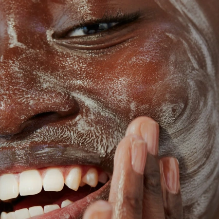 FENTY BEAUTY By Rihanna Total Cleans'r Remove-It-All Cleanser with Barbados Cherry купить в Beauty Storage. Быстрая доставка по России и СНГ.