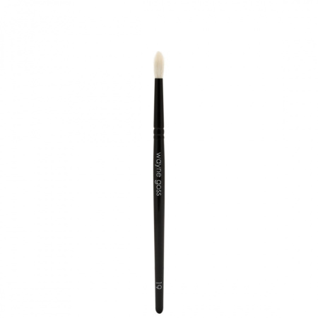 WAYNE GOSS Brush 19 Eye Shadow Precision Blending Brush купить в Beauty Storage. Быстрая доставка по России и СНГ.