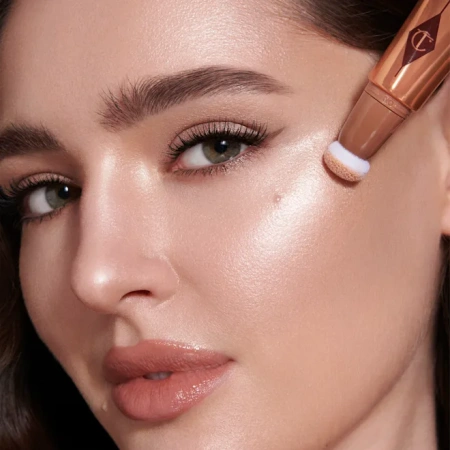 CHARLOTTE TILBURY Super Nudes Spotlight Lip And Cheek Kit купить в Beauty Storage. Быстрая доставка по России и СНГ.

