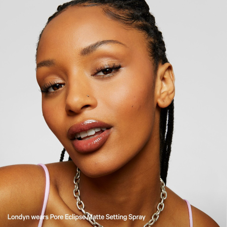 MILK MAKEUP Pore Eclipse Mattifying + Blurring Setting Spray купить в Beauty Storage. Быстрая доставка по России и СНГ.