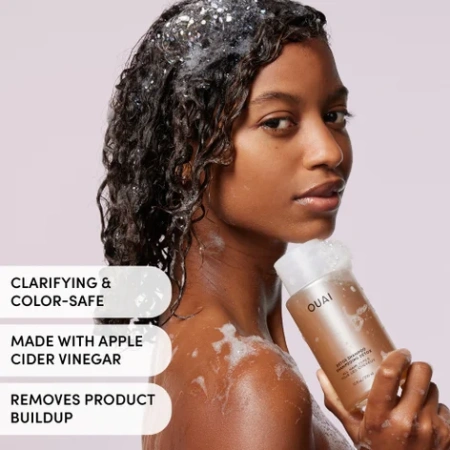 Купить OUAI Scrub It All A-OUAI Holiday Kit 2025 на Beautystorage.ru. Быстрая доставка по России и СНГ.