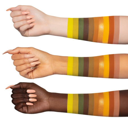 MELT COSMETICS Four Twenty Eyeshadow Palette купить в Beauty Storage. Быстрая доставка по России и СНГ.