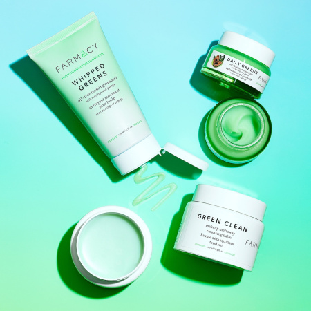 FARMACY Whipped Greens: oil-free foaming cleanser with moringa and papaya  купить в Beauty Storage. Быстрая доставка по России и СНГ.
