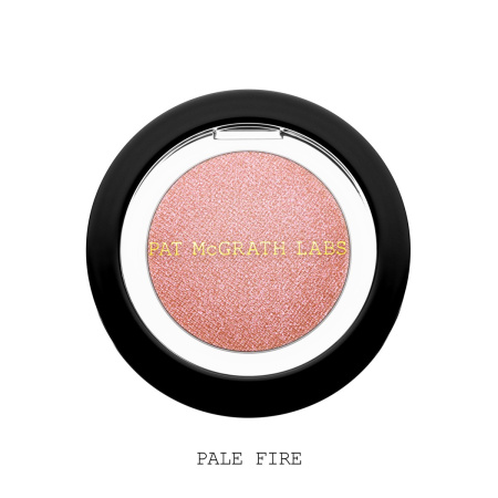 PAT MCGRATH LABS Eyedols™ Eye Shadow PAT MCGRATH LABS Eyedols™ Eye Shadow купить в Beauty Storage.  Быстрая доставка по России и СНГ.