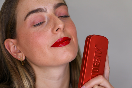 NUDESTIX Red Love Kit купить в Beauty Storage. Быстрая доставка по России и СНГ.