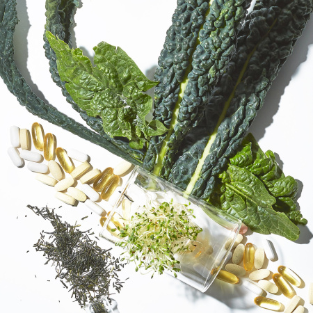 YOUTH TO THE PEOPLE Superfood Air-Whip Moisturizer with Hyaluronic Acid купить в Beauty Storage. Быстрая доставка по России и СНГ.
