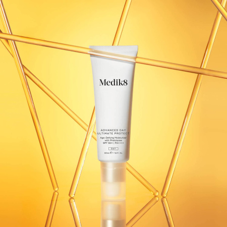 MEDIK8 Advanced Day Ultimate Protect SPF50+ купить в Beauty Storage. Быстрая доставка по России и СНГ.
