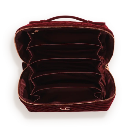 CHARLOTTE TILBURY Makeup Bag Of Dreams - Large купить в Beauty Storage. Быстрая доставка по России и СНГ.