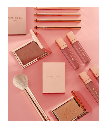 PATRICK TA Complexion Brush Nº1 купить в Beauty Storage. Быстрая доставка по России и СНГ.