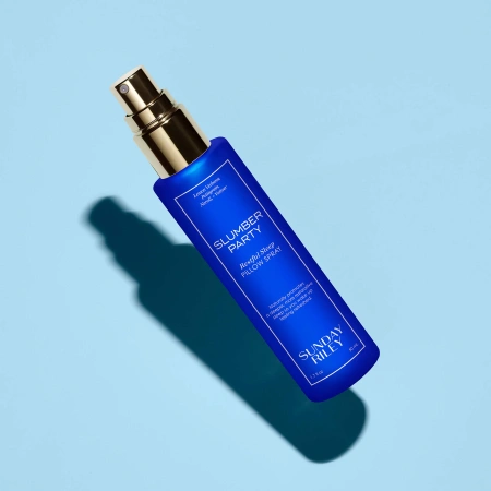 SUNDAY RILEY Slumber Party Restful Sleep Pillow Spray купить в Beauty Storage. Быстрая доставка по России и СНГ.
