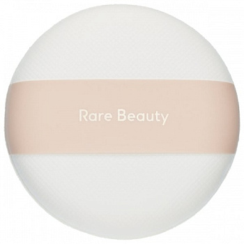 RARE BEAUTY BY SELENA GOMEZ Blot & Glow Powder Puff Refill купить в Beauty Storage.  Быстрая доставка по России и СНГ.