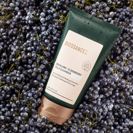 BIOSSANCE Squalane + Elderberry Nourishing Jelly Cleanser купить в Beauty Storage. Быстрая доставка по России и СНГ.
