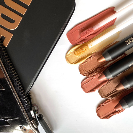 NUDESTIX Smokey Nude Glow Kit By Taylor Frankel купить в Beauty Storage. Быстрая доставка по России и СНГ.