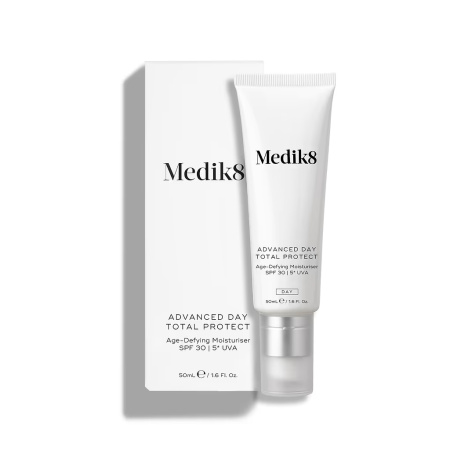 Купить MEDIK8 Advanced Day Total Protect SPF 30 на Beautystorage.ru. Быстрая доставка по России и СНГ.
