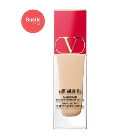 VALENTINO BEAUTY Very Valentino 24 Hour Wear Liquid Foundation купить в Beauty Storage. Быстрая доставка по России и СНГ.