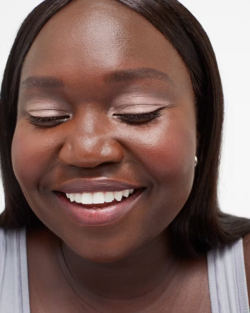 GLOSSIER Monochromes