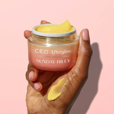 SUNDAY RILEY C.E.O. Afterglow Brightening Vitamin C Moisturizer купить в Beauty Storage. Быстрая доставка по России и СНГ.
