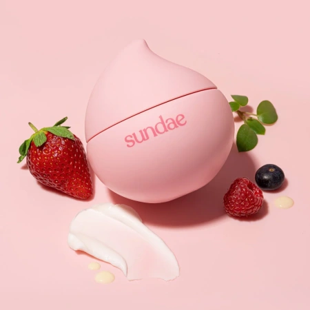 SUNDAE Very Berry Body Whip Moisturiser купить в Beauty Storage. Быстрая доставка по России и СНГ.