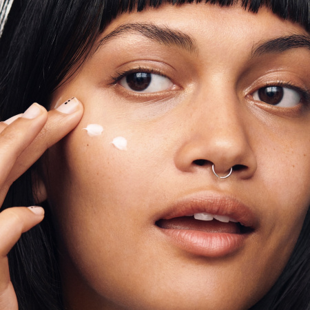 MILK MAKEUP Vegan Milk Moisturizer  купить в Beauty Storage. Быстрая доставка по России и СНГ.