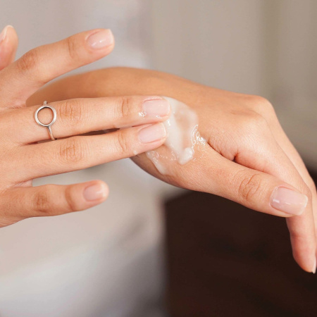 KORA ORGANICS Noni Glow Sleeping Mask