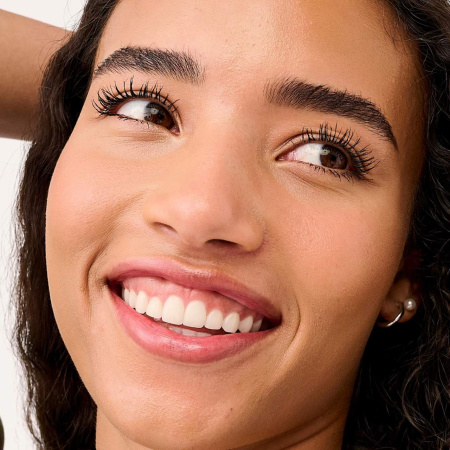 BENEFIT COSMETICS BADgal BANG! Volumizing Waterproof Mascara купить в Beauty Storage. Быстрая доставка по России и СНГ.
