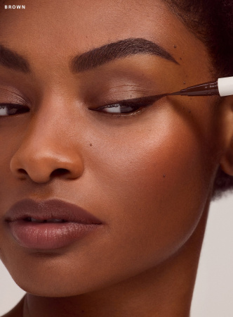 Купить RARE BEAUTY by Selena Gomez Perfect Strokes Matte Liquid Liner - Brown на Beautystorage.ru. Быстрая доставка по России и СНГ.