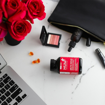 HUM NUTRITION Arctic Repair Fine Lines and Wrinkles Supplement купить в Beauty Storage. Быстрая доставка по России и СНГ.